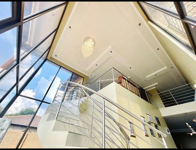 5 BEDROOM HOUSE SOLD IN MEYERSDAL NATURE ESTATE